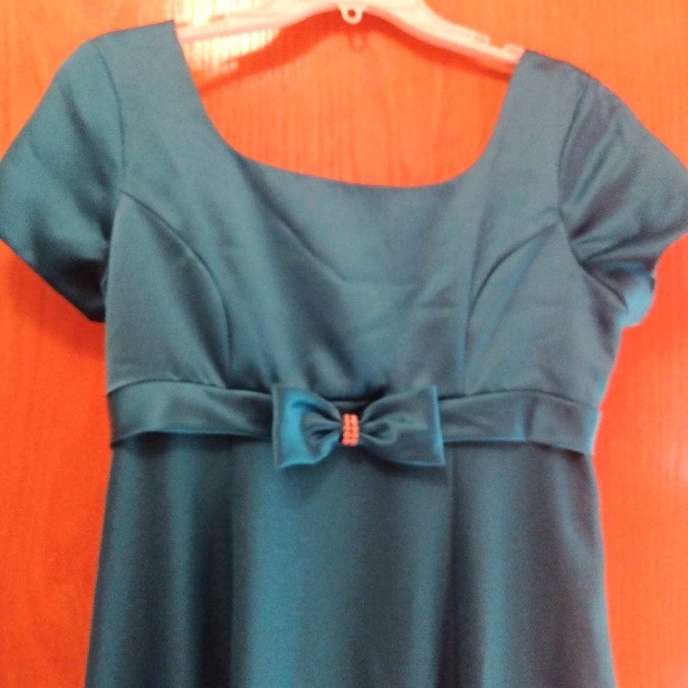 Formal gown. Size 8. 44 inches length.